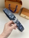 特 Lv新款出货，原版品质，带身4.0Cm宽。采用特色印花图案面料，荔枝纹头层牛皮底制作。搭配精品Lv钢挂扣。商务休闲精品搭配新款。