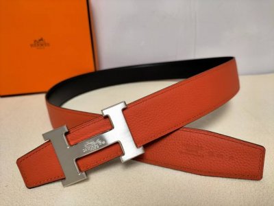 Hermes.爱马仕 官网同步 宽度38Mm 原版荔枝搭带身搭配原版精品钢扣，男装的经典搭配，可双面使用完美配饰！