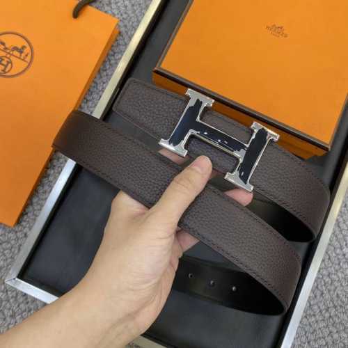 特 爱马仕[正] HermēS Boxtogo小牛皮双面腰带，精品钢扣 腰带扣。38毫米