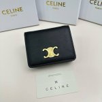 Celine 3510颜色 黑尺寸11*9*3Celine官网最新款！短式钱包非常炫美的一个系列，专柜同步，采用头层牛皮，精致时尚