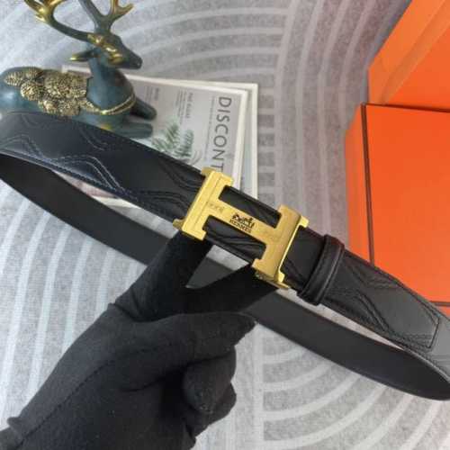 爱马仕 特种皮腰带自动带系列 ，原厂五金精品不锈钢扣，手感柔软舒适 宽3.5Cm。P200