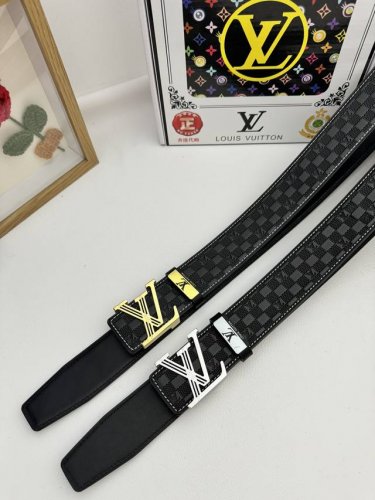 品名：Lv..路易..威登原单 材质：原单牛皮腰带 百分百头层牛皮腰带保证真皮，24K纯钢扣，专柜原单品质、做工精细，时尚大牌，送人自用首选包装： 请认准如图专