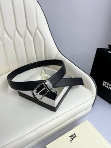 特 Montblanc万宝龙 宽 Cm 采用头层牛皮 精品针式扣头 自由裁剪商务休闲皮带