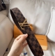 同步 Lv路易男士 宽度4.0 Cm 简单大方 精品五金 双面使用 佩戴效果非常不错 送礼自用最佳推荐
