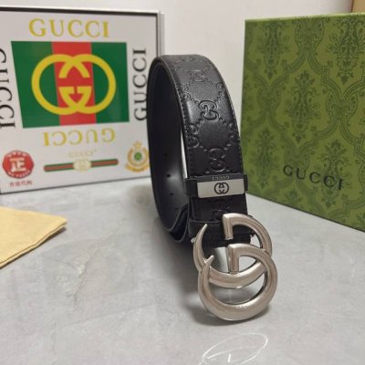 品名：古奇.Gu...Ci 原单 材质：原单牛皮腰带 专柜原单品质、做工精细，时尚大牌，送人自用首选 包装： 请认准如图专柜包装赠送打孔器手提袋专柜礼盒宽度3.