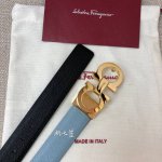 Ferragamo 25Mm金属Gancio双扣，女士双面牛皮，质感十足 独特复古风格 时髦中带着随性和酷感 .支持芯片扫码