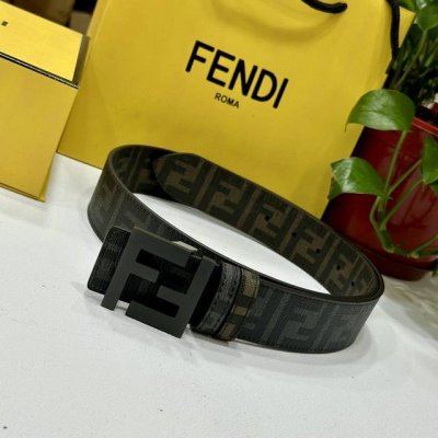 特P170 Fendi（芬迪）专柜同款 宽4.0Cm 双环正Ff按钉搭扣 黑色Cuoio Romano皮革材质 反面面料带有烟草黄和黑色Ff图案 黑色珐琅金属饰