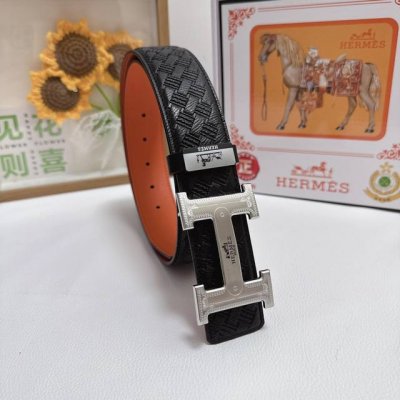 品名：爱马仕.Hermès 原单 材质：原单牛皮腰带 百分百头层牛皮腰带保证真皮，24K纯钢扣，专柜原单品质、做工精细，时尚大牌，送人自用首选 包装： 请认准如