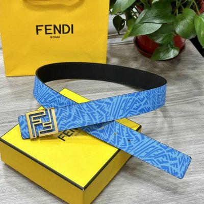Fendl 芬迪 专柜同款 宽40Mm原版定制天蓝色ffvertigo图案皮料 搭配ff按钉钢扣 时尚潮流 经典百搭款