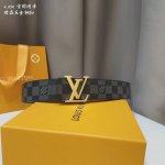 官网同步 Lv路易男士 宽度4.0 Cm 简单大方 佩戴效果非常不错 送礼自用最佳推荐