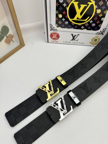 品名：Lv..路易..威登原单 材质：原单牛皮腰带 百分百头层牛皮腰带保证真皮，24K纯钢扣，专柜原单品质、做工精细，时尚大牌，送人自用首选 包装： 请认准如图