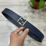 Fendi 芬迪 专柜同款 宽4.0Cm 双环正反用腰带 Ff按钉搭扣 蓝色Cuoio Romano皮革材质 反面面料带有烟草黄和黑色Ff图案 四方金属饰面 时