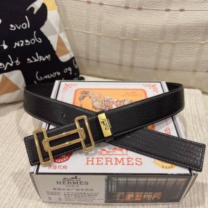 品名：爱马仕.Hermès 原单 材质：原单牛皮腰带 百分百头层牛皮腰带保证真皮，24K纯钢扣，专柜原单品质、做工精细，时尚大牌，送人自用首选 包装： 请认准如