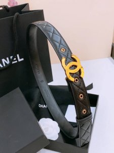 Chanel Logo 光面经典Cc搭扣 黄铜金色金属 3.0Cm精品 羊皮腰带 手感柔软极佳 典雅
