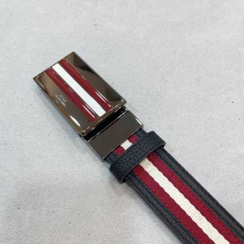 专柜ＢＡ、ＬＬＹ 拼色款全皮手工拼接 双面两用 尺寸3.4Cm