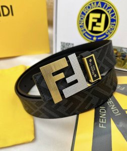 皮带：Fendi.芬迪..顶级原单复刻. 腰带：百分百头层牛皮，保证真皮。双层Ff渐变双色工艺设计24K纯钢扣材质，永不掉色进口小牛皮正反双面使用商场专柜同等质