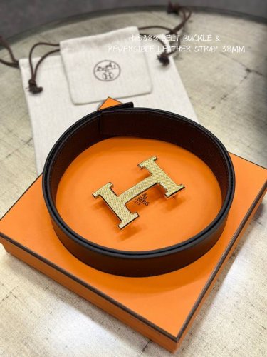 特 H 5382 BELT BUCKLE & REVERSIBLE LEATHER STRAP 38MM