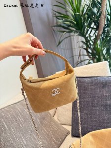 Chanel星星扣便当包 迷你饭盒包 原版头层麂皮16Cm配盒子