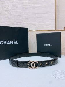 Chane L经典双C皮带腰带 新款Logo扣搭配进口胎羊皮，质感满分，简直身春日里的点睛之笔，皮带直径3.0Cm