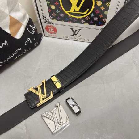 品名：Lv..路易..威登原单 材质：原单牛皮腰带 百分百头层牛皮腰带保证真皮，24K纯钢扣，专柜原单品质、做工精细，时尚大牌，送人自用首选 包装： 请认准如图 - 点击图像关闭