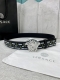 宽度4.0 Cm Versace 范思哲 此款经典的Versace腰带由柔软的小牛皮制成，饰有La Greca印花，并配有3D美杜莎腰带扣。