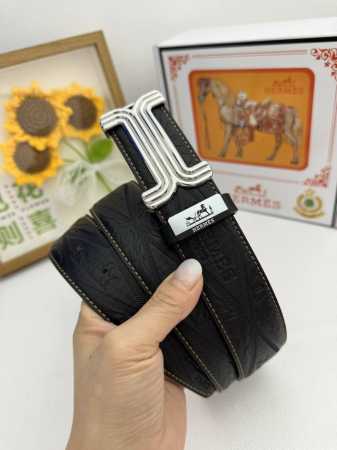 品名：爱马仕.Hermès 原单 材质：原单牛皮腰带 百分百头层牛皮腰带保证真皮，24K纯钢扣，专柜原单品质、做工精细，时尚大牌，送人自用首选 包装： 请认准如 - 点击图像关闭