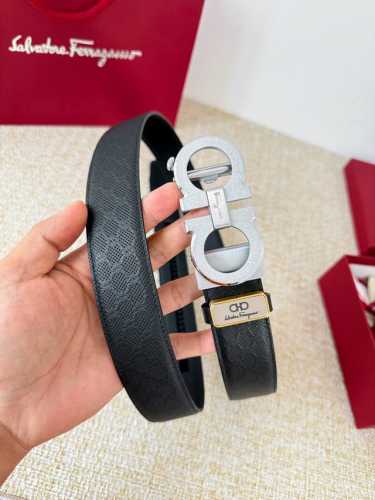 品名：Ferrgamo..菲拉格慕 腰带自动带 皮带 型号：自动扣，纯钢材质自动扣，头层牛皮，自动带身 材料：百分百头层牛皮，保证真皮。24K纯钢扣专柜同等质量