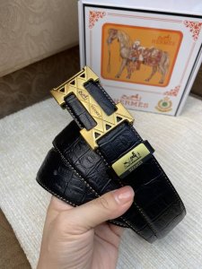 品名：爱马仕.Hermès C原单 材质：原单牛皮腰带 百分百头层牛皮腰带保证真皮，24K纯钢扣，专柜原单品质、做工精细，时尚大牌，送人自用首选