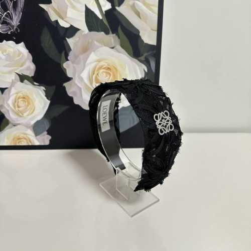 特 配专柜包装 Loewe 罗意威 最新发箍 小仙女快入手 特殊材质 不嘞头 可盐可甜～