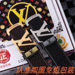 男士腰带：Lv 路易斯登 原单 男士皮带：百分百头层牛皮，保证真皮。24K纯钢扣双面可用专柜同等质量， 送人自用首选 包装： 请认准如图专柜包装，赠送打孔器，银