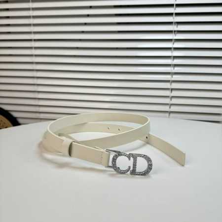 Dior 24早春新款 C D搭扣黄铜腰带扣，小牛皮腰带 经典永存 2.0Cm - 点击图像关闭
