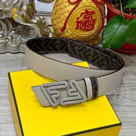 Fendi 芬迪 专柜同款 宽4.0Cm 双环正反用腰带 Ff按钉搭扣 黑色cuoio Romano皮革材质 反面面料带有烟草黄和黑色ff图案 黑色珐琅金属饰面 - 点击图像关闭