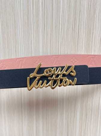 当季新款，3.0宽一面粉色色进口牛皮压花，一面黑色小牛皮，搭配精品铁丝扣， - 点击图像关闭