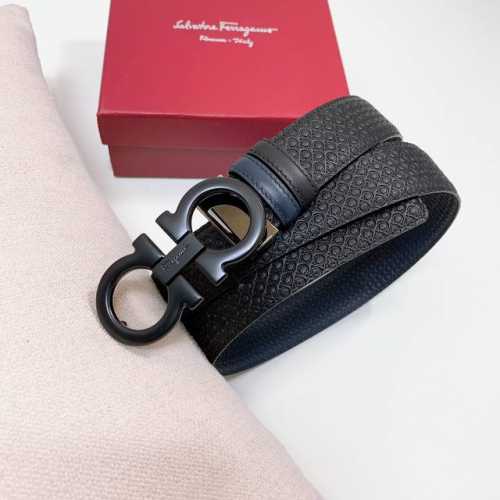 特 Ferragamo.菲拉格慕 全套包装 宽度3.5Cm 高级定制款男士皮带 双面进口牛皮 可双面使用 自行选择搭配 真材实料 很有质感 时尚经典不失