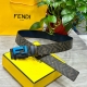 特 Fendi 芬迪 专柜同款 宽4.0Cm 双环正反用腰带 Ff按钉搭扣 兰色cuoio Romano皮革材质 反面面料带有烟草黄和黑色ff图案 四方金属饰面