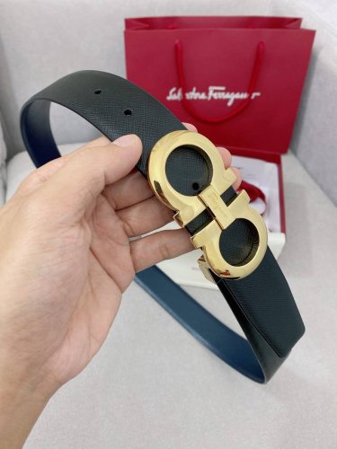 特 Ferragamo 官网同步更新，代购原单腰带，进口头层牛皮搭配真空电镀精品扣支持Nfc防伪验证，时尚百搭，宽度3.5Cm .