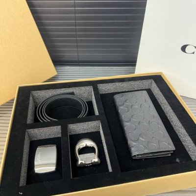 Coach 蔻驰 双扣腰带 西服夹钱包套盒 男士精品百搭款 优质合金扣头 高品质 全套包装 礼盒