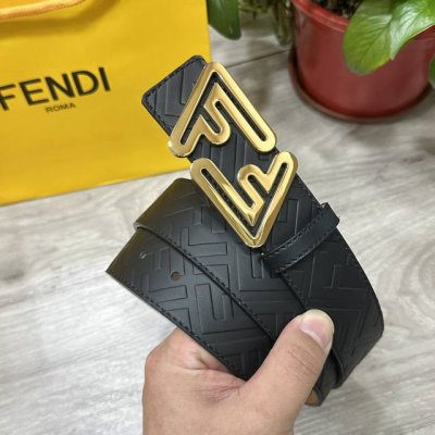 图片包装+10 Fendl 芬迪 宽38Mm双面原版小牛皮 搭配单钌钯电镀扣 完美的手感.油边 出众的设计.风格 高贵奢华 时尚大方 高清实拍 货真价实 品质保