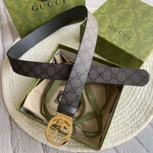 Gucci古奇专柜新款，双面进口原厂牛皮，搭配精品五金旋转扣头，可双面使用，宽度3.8Cm，经典永不过时款，潮流百搭！