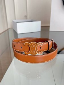 赛琳CéLine 全套包装 凯旋门Triomphe珐琅搭扣 Taurillon皮革 牛剖层革衬里 ，中腰 金色饰面 宽度：1英寸 2.5Cm 腰带 不可拆卸Tr