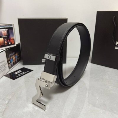 品名：万宝龙 Montblanc 原单 材质：原单牛皮腰带 百分百头层牛皮腰带保证真皮，24K纯钢扣，专柜原单品质、做工精细，时尚大牌，送人自用首选 包装： 请