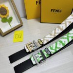 品名：芬迪 Fendi 原单 材质：原单牛皮腰带 百分百头层牛皮腰带保证真皮，24K纯钢扣，专柜原单品质、做工精细，时尚大牌，送人自用首选 包装