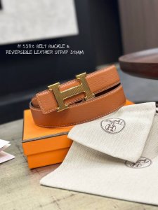特 H 5382 Belt Buckle & Reversible Leather Strap 32Mm