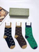 配包装 一盒3双 Gucci 古琦 经典字母 Logo 纯棉 中筒袜 ！超级软糯亲肤！ Ins爆款！专柜在售Ing 好看到爆炸 ！超高品质！经典不过时！潮人必不