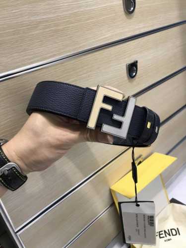 配送专柜包装 打孔针 特批p 新款 Fd 宽38Mm 支持nfc 芯片扫描，标志造型宽皮带，原版立体双层间 沙黑色铆钉扣，进口原版荔枝纹配制小牛皮制成，镀金表面