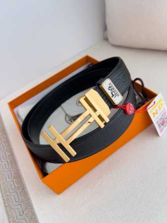 品名：爱马仕.Her..Mes自动扣皮带 腰带 型号：自动扣，纯钢材质经典自动扣，头层牛皮自动带身 腰带：百分百头层牛皮，自动带身，保证真皮。24K纯钢扣永不掉 - 点击图像关闭