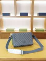 Gucci 古驰 官网同步 高版本 斜挎单肩背包 永恒不过时的标志性产品 纯原单小牛皮 顶级五金制作 非市面普通版本 贸易公司订单货 全部实拍 实用性非常高 完