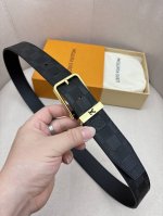 Lv路易男士 宽度3.5Cm 简单大方 精品五金 双面进口皮 佩戴效果非常不错 送礼自用最佳推荐