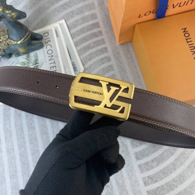 Lv 特种皮腰带系列 ，原厂五金精品不锈钢扣，手感柔软舒适 宽3.8Cm。