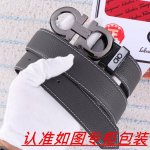 品名：菲拉格木 腰带原单 皮带 材料：百分百头层牛皮，保证真皮。24K纯钢扣双面可用专柜同等质量， 送人自用首选 包装： 请认准如图专柜包装，赠送打孔器，银联发